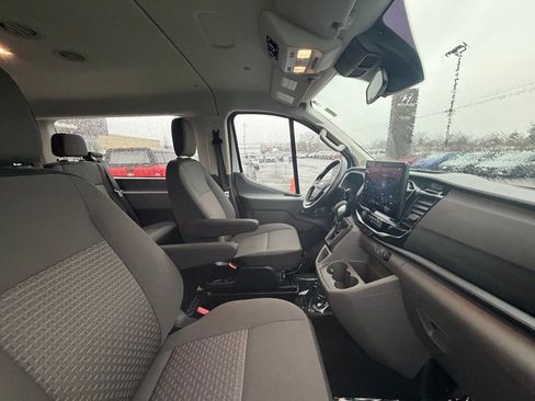 Used 2023 Ford Transit 350 XLT image 14