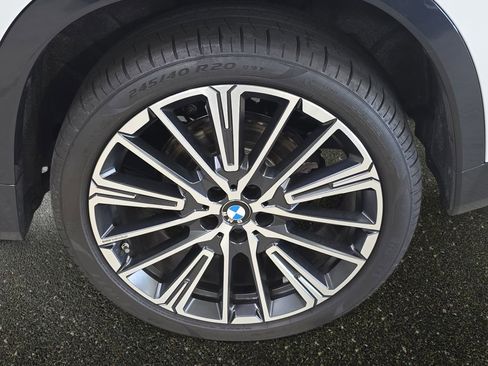 Used 2025 BMW X1 xDrive28i w/ Convenience Package image 32