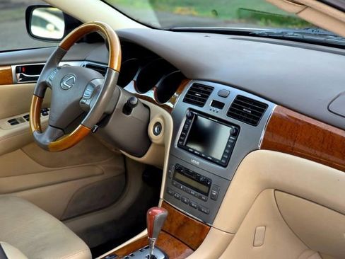 Used 2006 Lexus ES 330 image 17