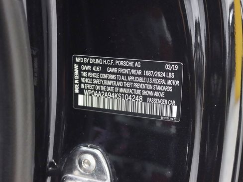 Used 2019 Porsche 911 Carrera image 34