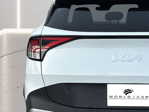 Used 2023 Kia Sportage EX image 28