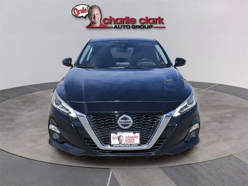 Used 2020 Nissan Altima 2.5 SV image 9