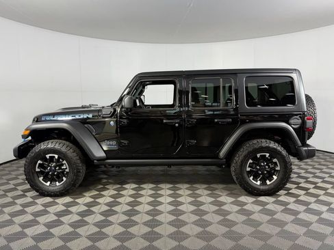 Certified 2025 Jeep Wrangler Unlimited Rubicon 4xe image 8