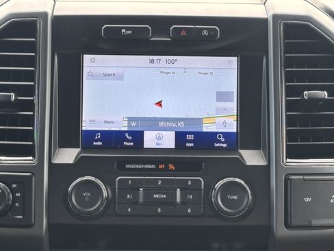 Used 2020 Ford F150 XLT w/ Equipment Group 302A Luxury AWD/4WD image 15