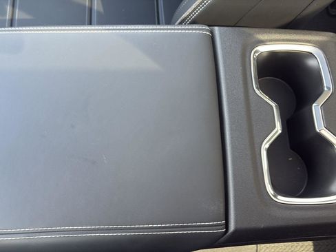 Used 2024 GMC Sierra EV Denali image 28