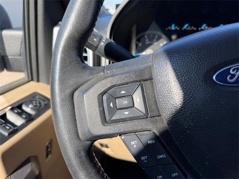 Used 2019 Ford F150 XLT w/ Equipment Group 302A Luxury image 10