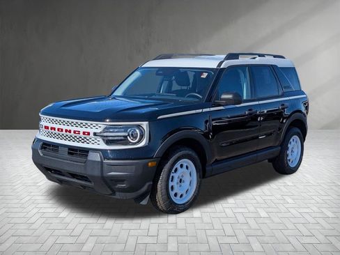 New 2025 Ford Bronco Sport Heritage AWD/4WD image 2