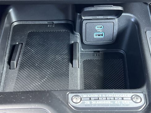 New 2025 Ford Bronco 4-Door w/ Sasquatch Package image 7