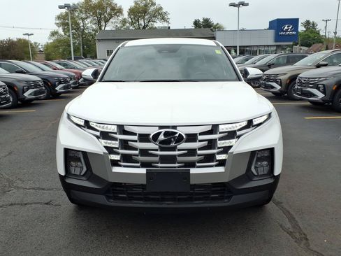 Used 2024 Hyundai Santa Cruz SEL AWD/4WD image 2