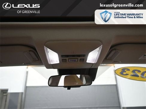 Used 2023 Toyota RAV4 XLE Premium image 28