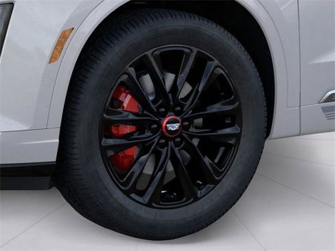 New 2025 Cadillac XT6 Sport w/ LPO, Red Accent Package image 7