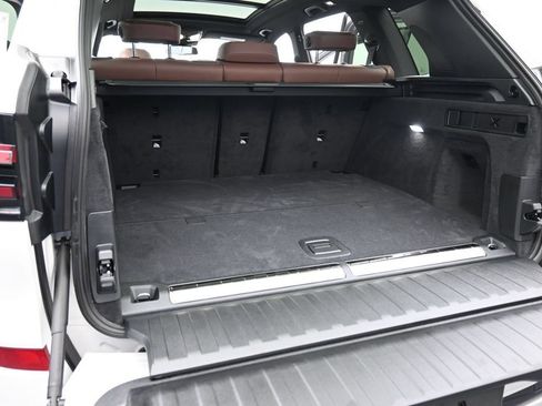 New 2026 BMW X5 xDrive50e w/ M Sport Package AWD/4WD image 17