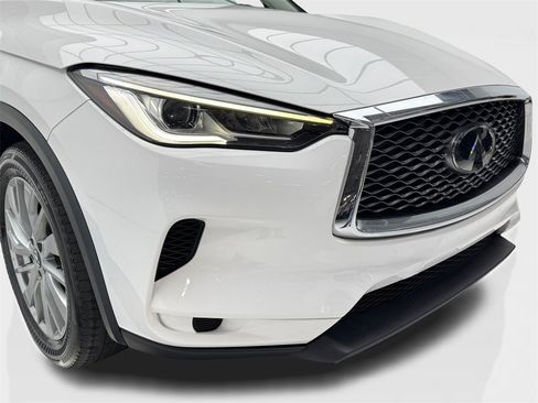 Used 2023 INFINITI QX50 Luxe image 3