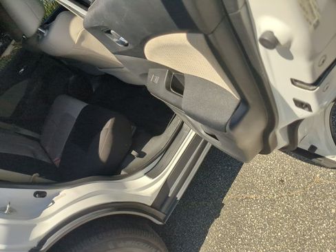 Used 2015 Honda CR-V EX image 19