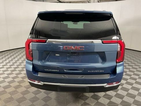 New 2026 GMC Yukon XL Elevation image 5