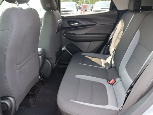Used 2025 Chevrolet TrailBlazer LT w/ LT Cold Weather Package FWD image 20