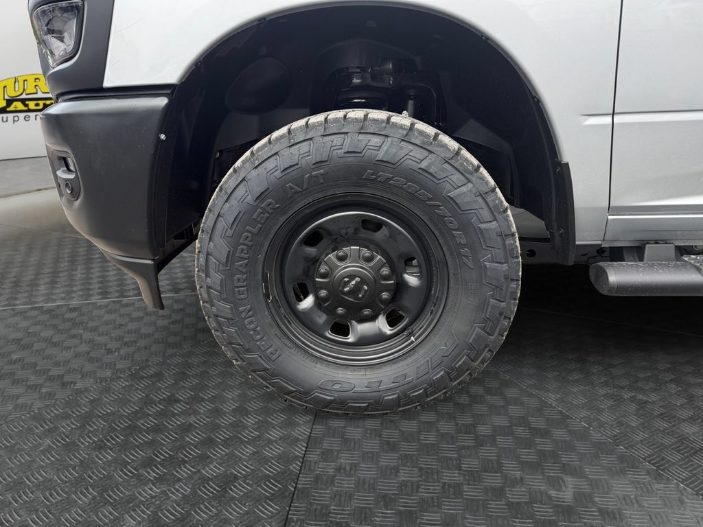 New 2026 RAM 2500 Tradesman AWD/4WD image 14
