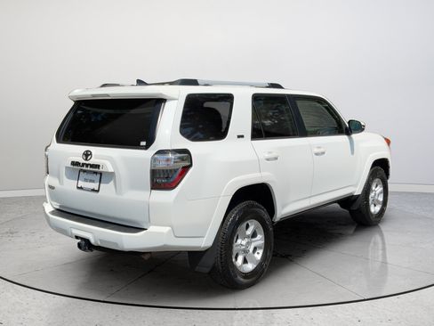 Used 2024 Toyota 4Runner SR5 Premium w/ Moonroof Package AWD/4WD image 7