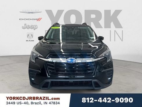 Used 2023 Subaru Ascent Limited AWD/4WD image 8