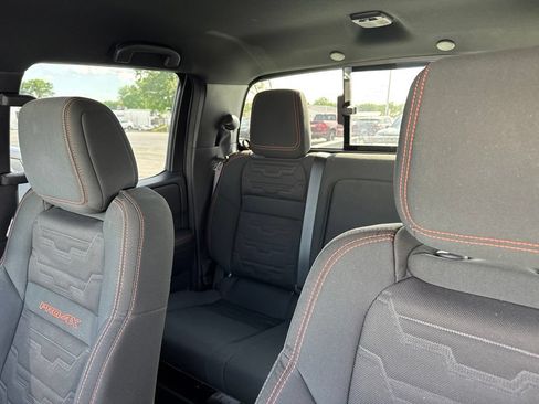 Certified 2025 Nissan Frontier PRO-4X AWD/4WD image 12