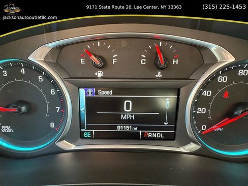 Used 2018 Chevrolet Traverse LT image 8