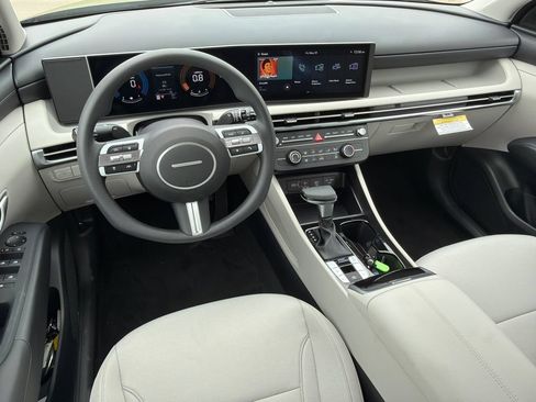 New 2026 Hyundai Tucson SE FWD image 23