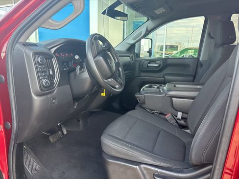 Used 2020 Chevrolet Silverado 1500 Custom Trail Boss w/ Custom Convenience Package image 17