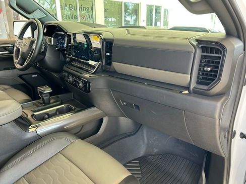 Used 2023 Chevrolet Silverado 1500 ZR2 w/ ZR2 Bison Edition image 44