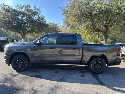 New 2026 RAM 1500 4x4 Crew Cab image 4