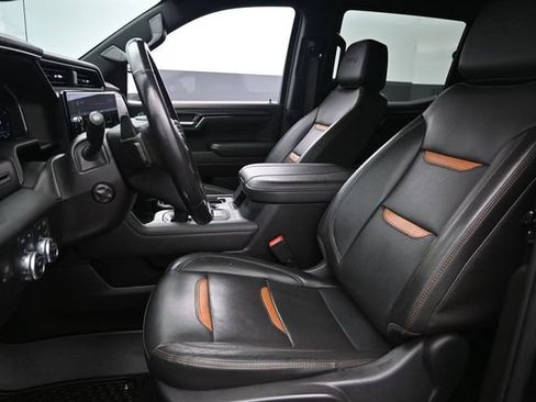 Certified 2023 GMC Sierra 1500 AT4 w/ AT4 Preferred Package AWD/4WD image 10
