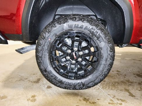 New 2026 GMC Canyon Elevation w/ Convenience Package image 27