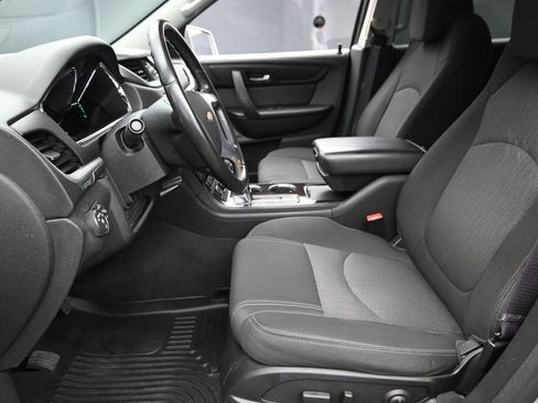 Used 2015 Chevrolet Traverse LT FWD image 14