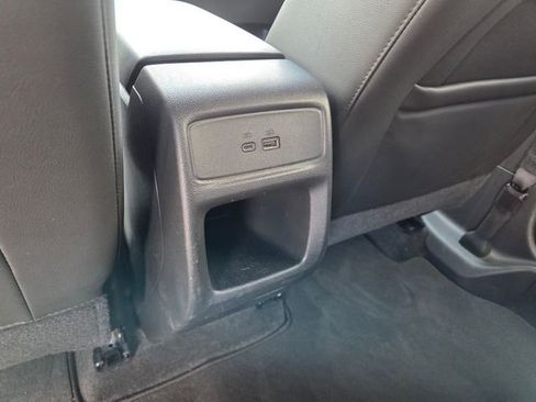 Used 2024 Chevrolet Trax RS w/ Driver Confidence Package FWD image 6