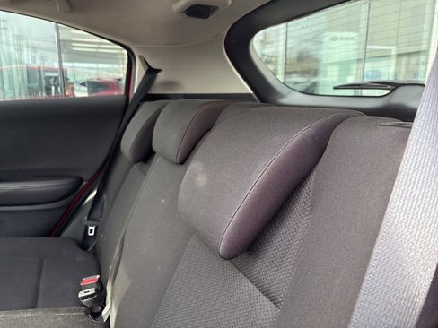 Used 2016 Honda HR-V EX image 17