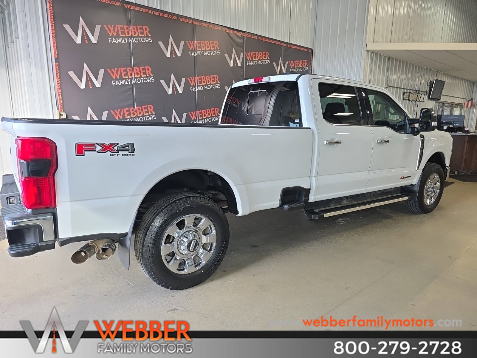 Used 2023 Ford F350 Lariat w/ Chrome Package AWD/4WD image 4