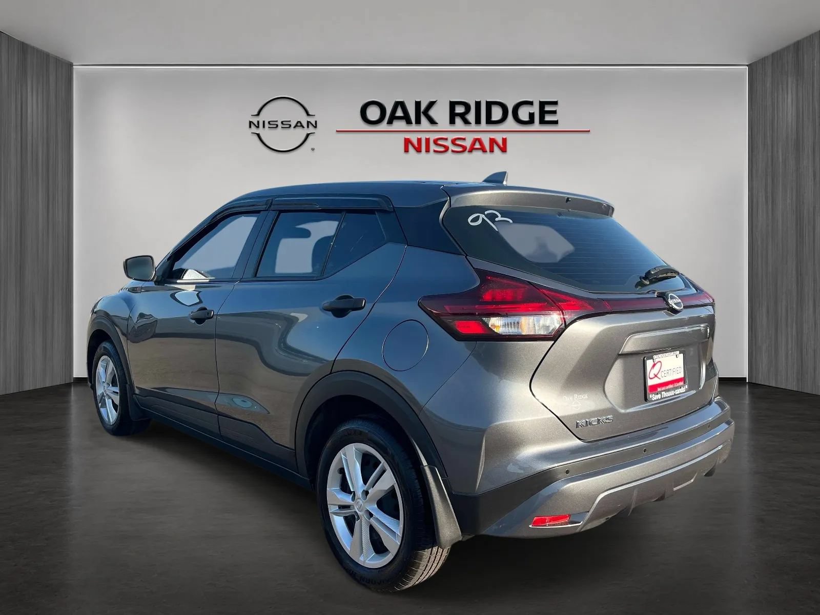 Used 2023 Nissan Kicks S FWD image 5