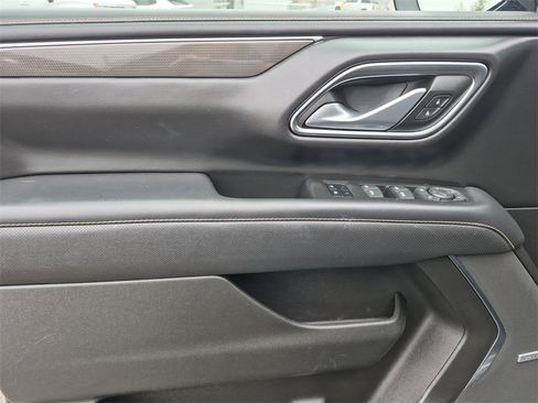 Used 2022 GMC Yukon AT4 image 20