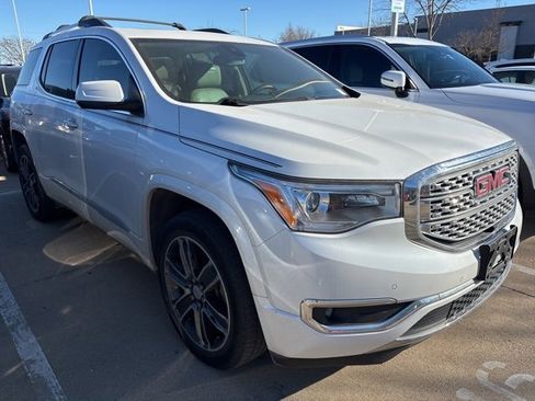 Used 2017 GMC Acadia Denali w/ Technology Package image 3