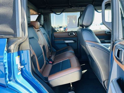 Used 2023 Ford Bronco Outer Banks image 29