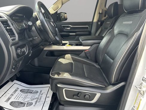 Used 2021 RAM 1500 Laramie AWD/4WD image 12