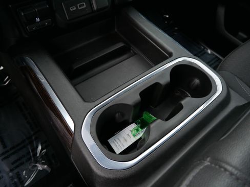 Used 2021 GMC Sierra 1500 Elevation w/ Preferred Package image 31