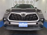 Used 2021 Toyota Highlander LE image 2