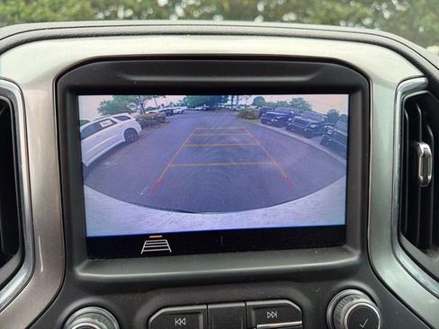 Used 2019 Chevrolet Silverado 1500 LT image 26