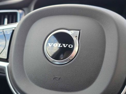 New 2026 Volvo XC60 B5 Core image 30