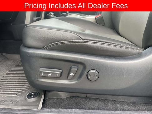 Used 2023 Toyota 4Runner SR5 Premium AWD/4WD image 21