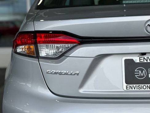 Used 2026 Toyota Corolla LE FWD image 10