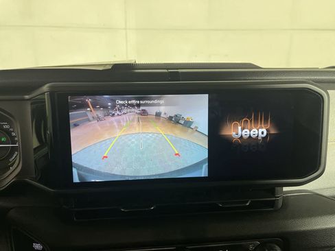 Used 2025 Jeep Wrangler Sport S w/ Convenience Group image 19