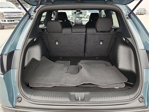 Used 2025 Honda HR-V Sport image 12