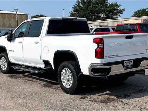 Used 2020 Chevrolet Silverado 2500 LT w/ Convenience Package AWD/4WD image 5