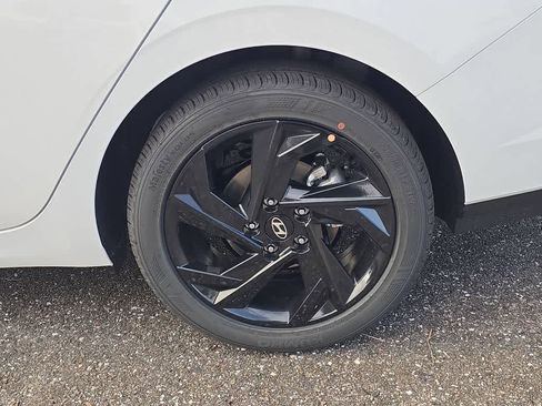 New 2026 Hyundai Elantra Sport image 13